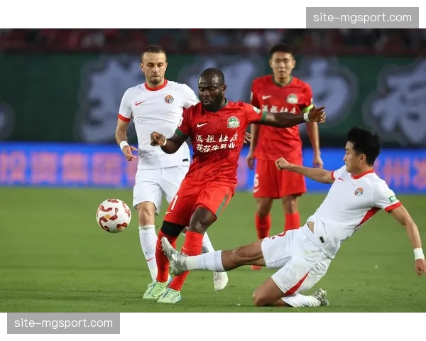 河南队负于海牛赛季首败 控场优势难转化为进球 河南队负于海牛赛季首败 控场优势难转化为进球